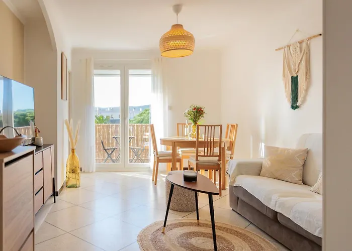 Jasmin Climatise Proche Lavandou