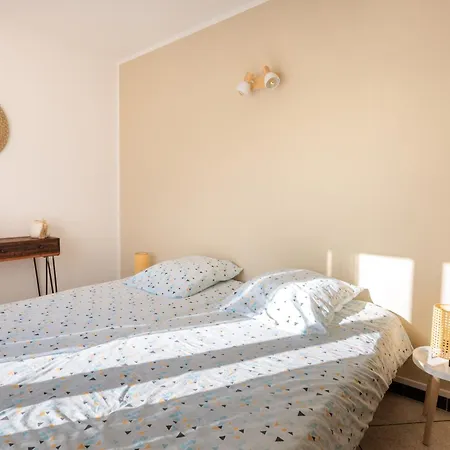 Apartment Jasmin Climatise Proche Lavandou Le Lavandou