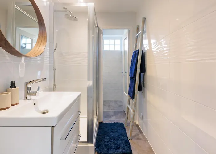 Jasmin Climatise Proche Lavandou Apartman *