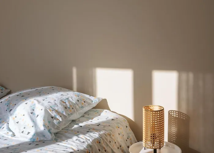 Jasmin Climatise Proche Lavandou Apartman